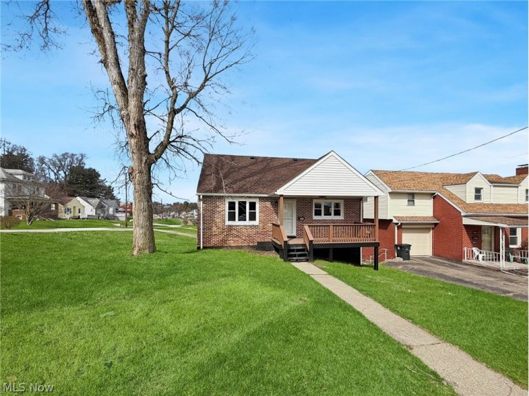 201 Wilshire Boulevard, Steubenville, OH - Photo 3