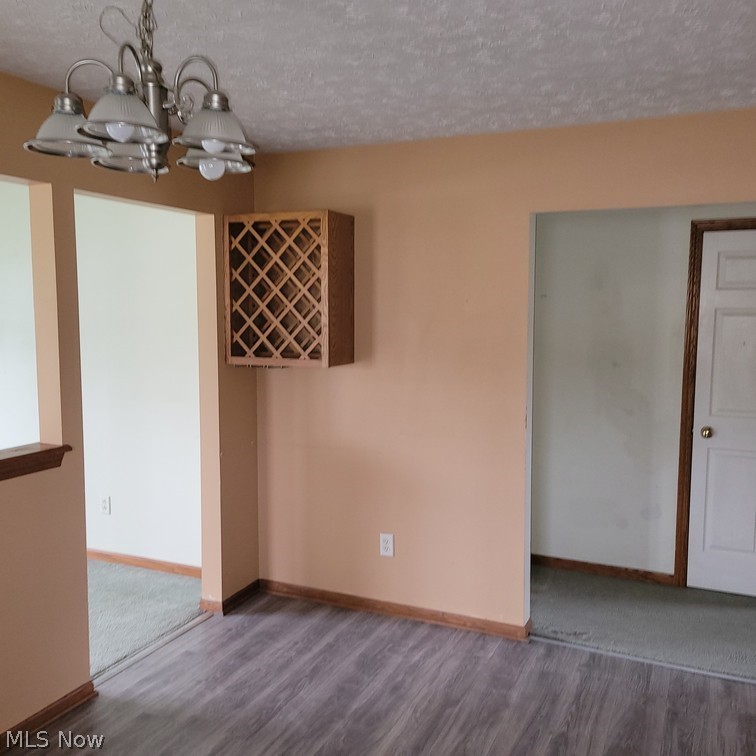 302 Glen, Elyria, OH - Photo 6