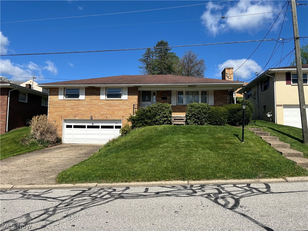 339 Garfield, Steubenville, OH