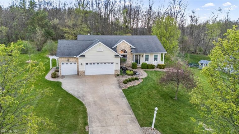 3519 Lake Ridge Drive, Medina, OH - Photo 5