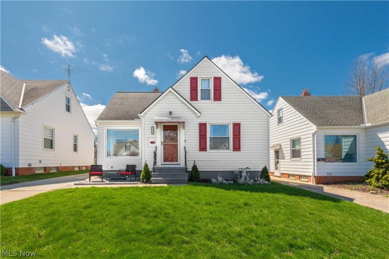 9109 Ansonia Avenue, Brooklyn, OH, 44144