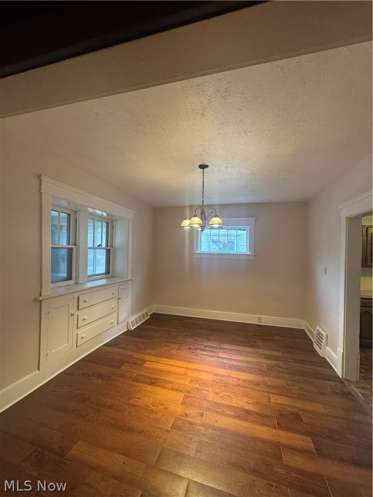 577 Rhodes Avenue, Akron, OH - Photo 4