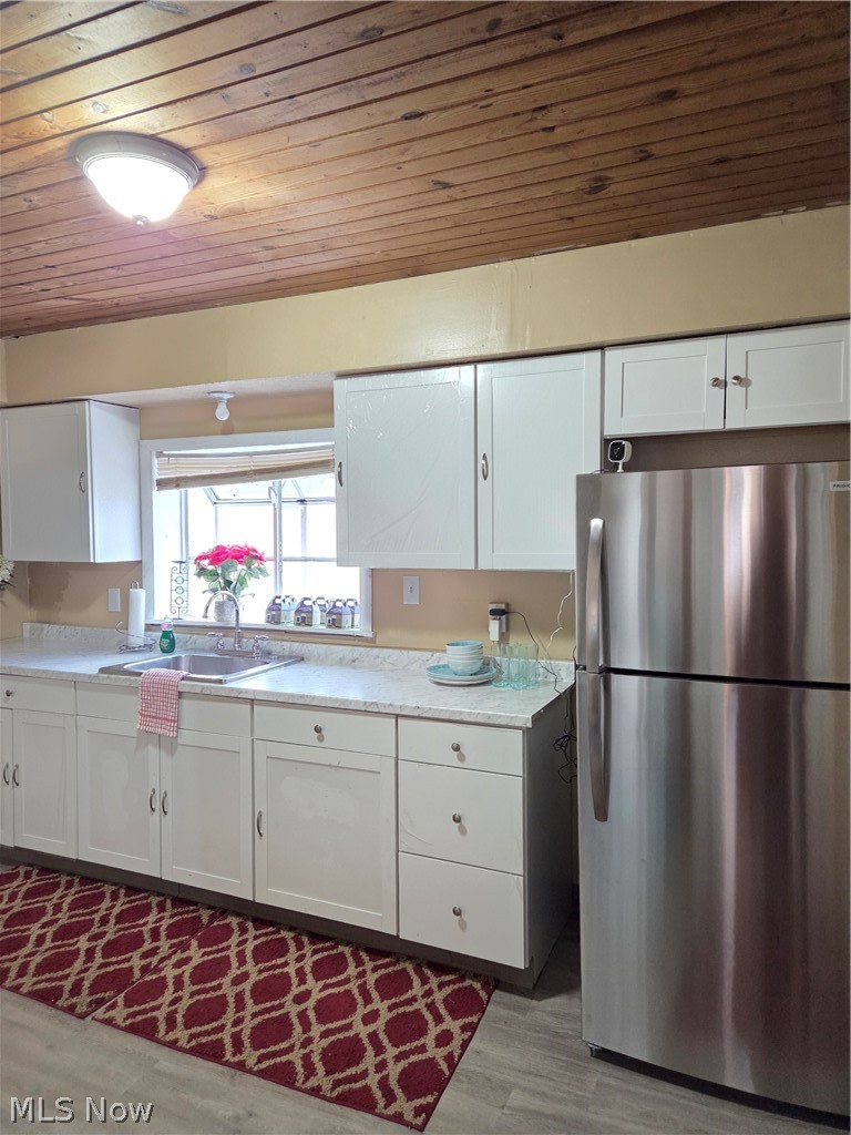 9006 Columbia Avenue, Cleveland, OH - Photo 5