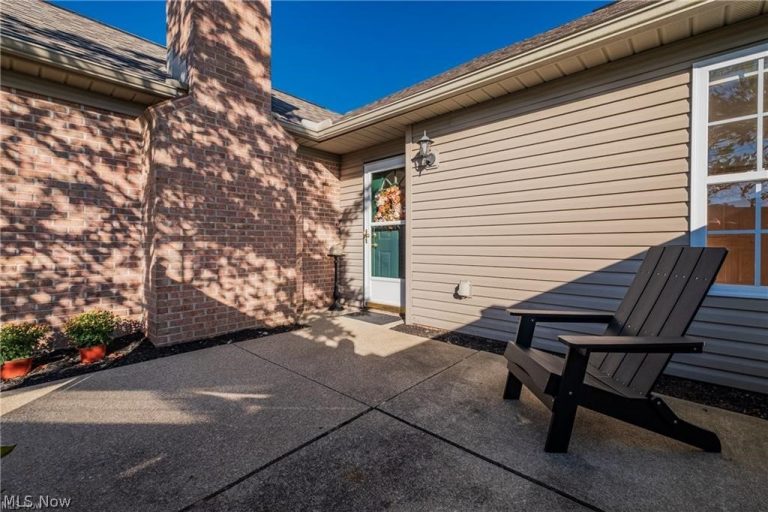 2851 Patriots Path #3-D, Alliance, OH - Photo 4