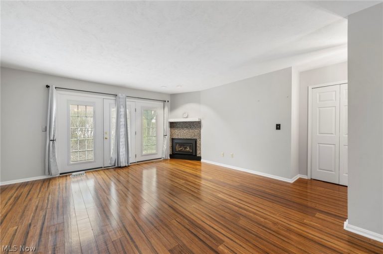 6012 Cabot Court, Mentor, OH - Photo 4