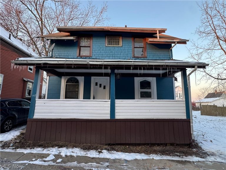 117 Kent Court, Akron, OH, 44305