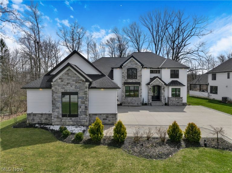 26650 Hurlingham Road, Beachwood, OH, 44122