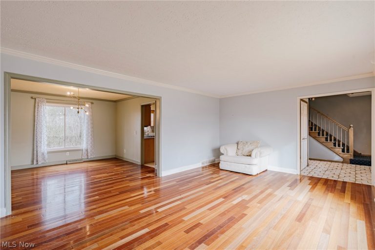 5875 Deepwood Trail, Solon, OH - Photo 6