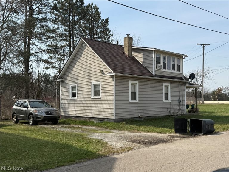 1479 East Avenue, Akron, OH - Photo 3