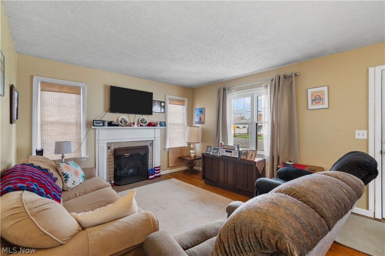 1722 39th Street, Canton, OH - Photo 5