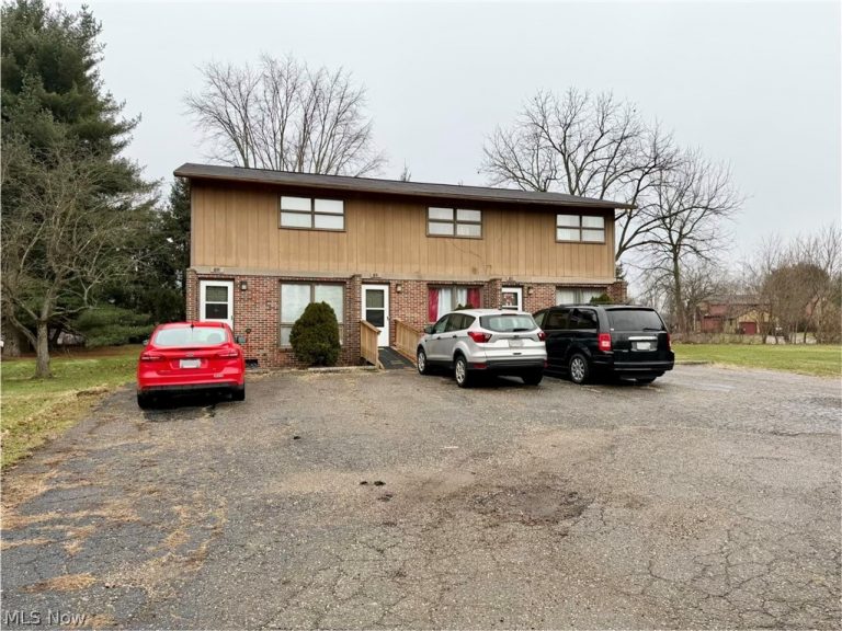 792 Kingwood Drive, Bolivar, OH, 44612