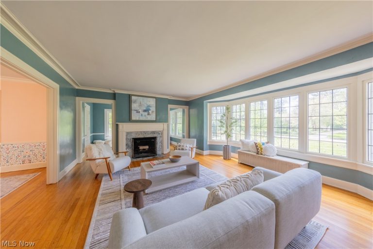 2637 Wellington Road, Cleveland Heights, OH - Photo 8