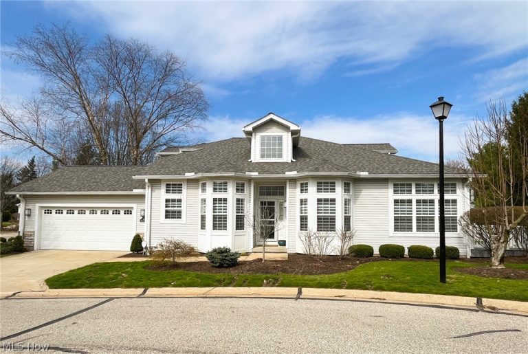 15 Orchard Circle, Orange, OH, 44022