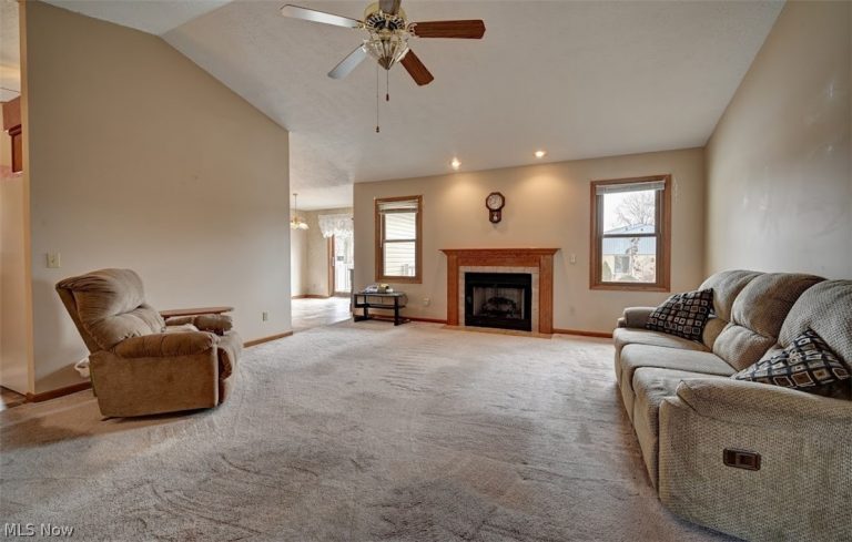 489 Oak Avenue, Strasburg, OH - Photo 6