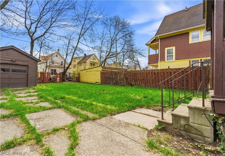 4259 131st Street, Cleveland, OH - Photo 5