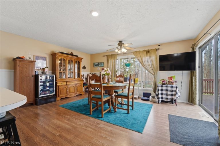 6424 Walrath Circle, Ashtabula, OH - Photo 6