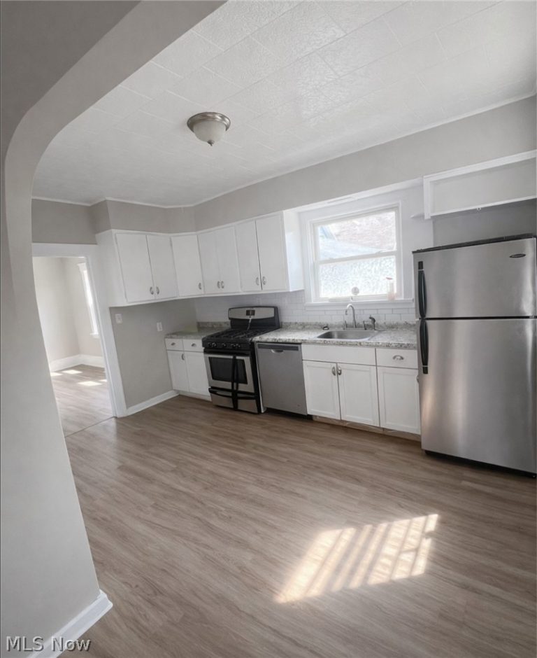 3121 Trowbridge Avenue, Cleveland, OH - Photo 6