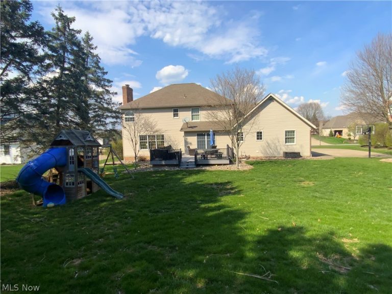 6922 Thornwood Street, Canton, OH - Photo 4