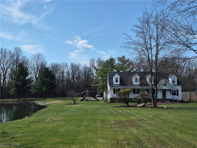 357 State Road, Warren, OH, 44483