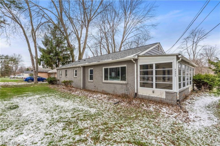 7320 Avon Belden Road, North Ridgeville, OH - Photo 5