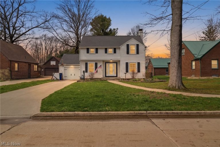 440 Freedom Street, Ravenna, OH - Photo 2