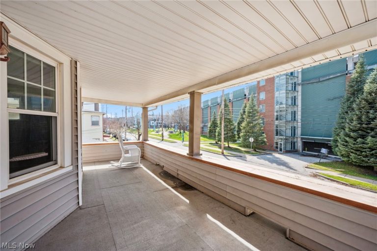 1627 118th Street, Cleveland, OH - Photo 3