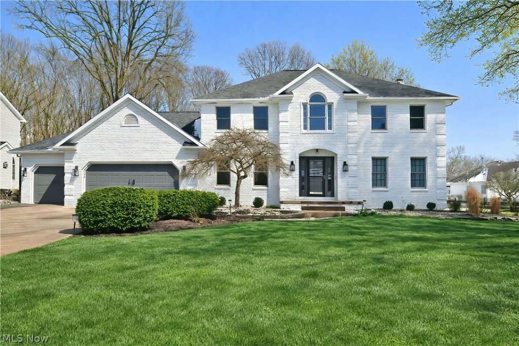 2796 Timberline Drive, Cortland, OH