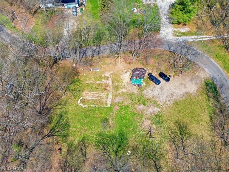 2854 Swinehart, Akron, OH - Photo 5