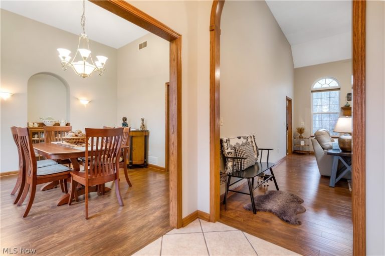 16555 Island Road, Grafton, OH - Photo 4