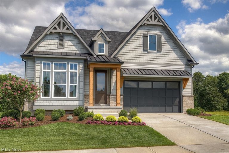 01 Hawthorne Estate Drive #SL01, Solon, OH, 44139