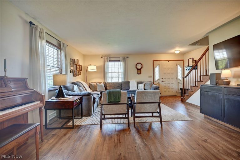 1712 Rolland Avenue, New Philadelphia, OH - Photo 5