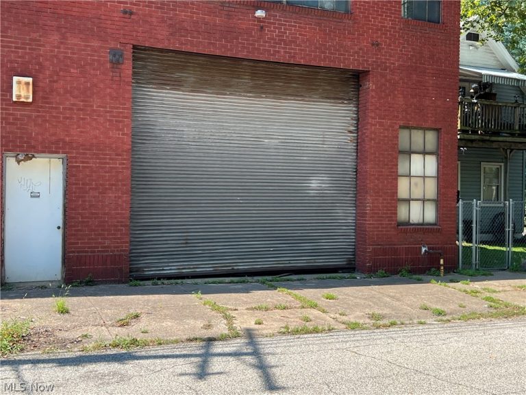 1802 47th Street, Cleveland, OH - Photo 4