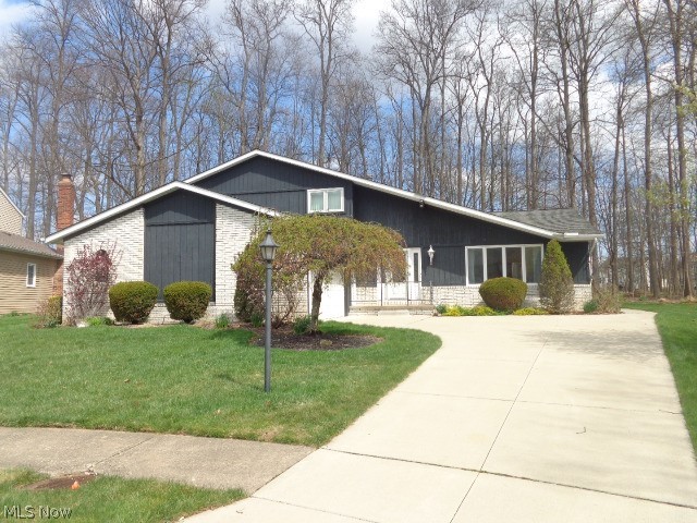 15852 Inglewood Court, Strongsville, OH - Photo 6