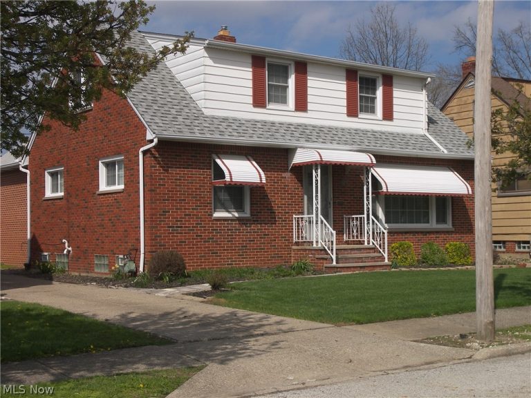 20871 Trebec Boulevard, Euclid, OH - Photo 2