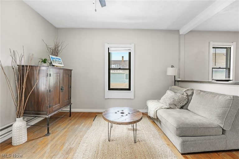 1009 Kenilworth Avenue #3, Cleveland, OH - Photo 5