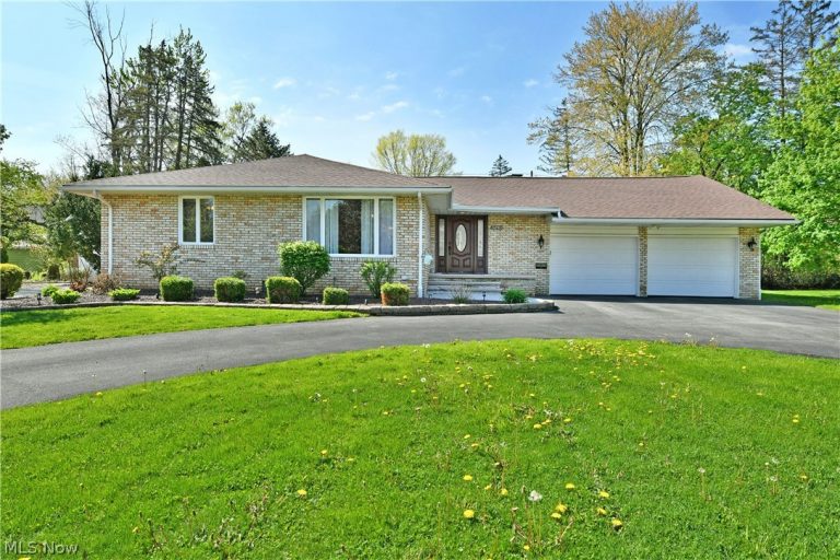 3210 Halsey Drive, Warren, OH, 44483