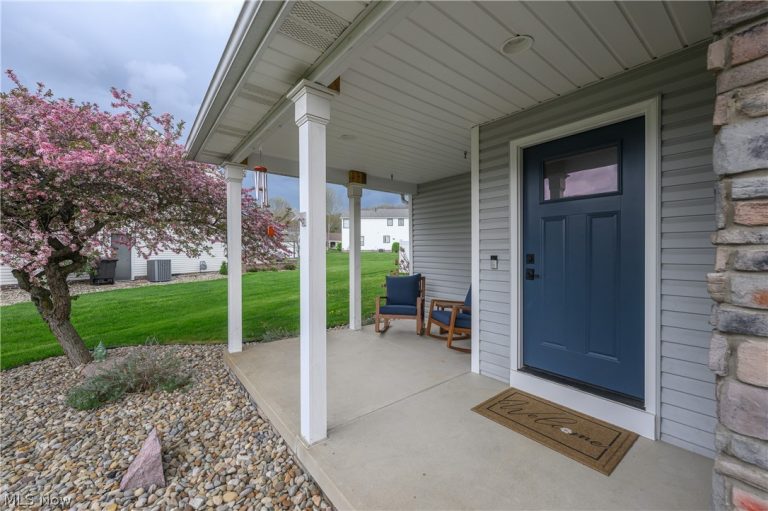 685 Willow Dale Street, Bolivar, OH - Photo 4