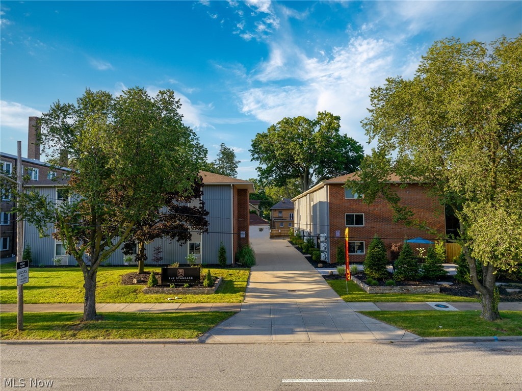 10524 Clifton Boulevard #301, Cleveland, OH
