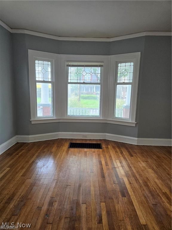 9502 Empire Avenue, Cleveland, OH - Photo 3