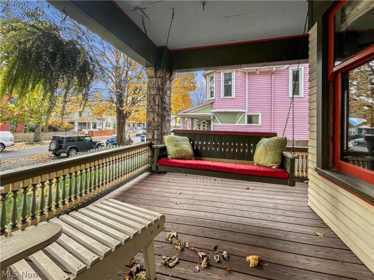 1798 47th Street, Cleveland, OH - Photo 2