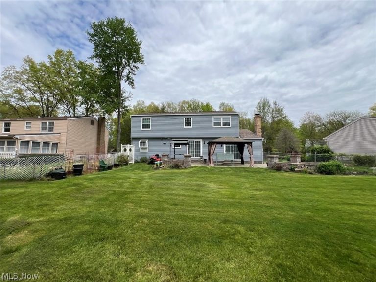 8908 Sherwood Drive, Warren, OH - Photo 3