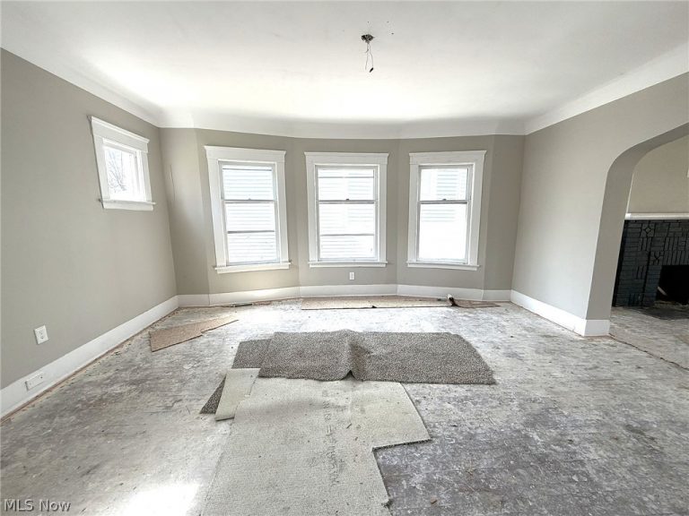 10712 Grantwood Avenue, Cleveland, OH - Photo 6