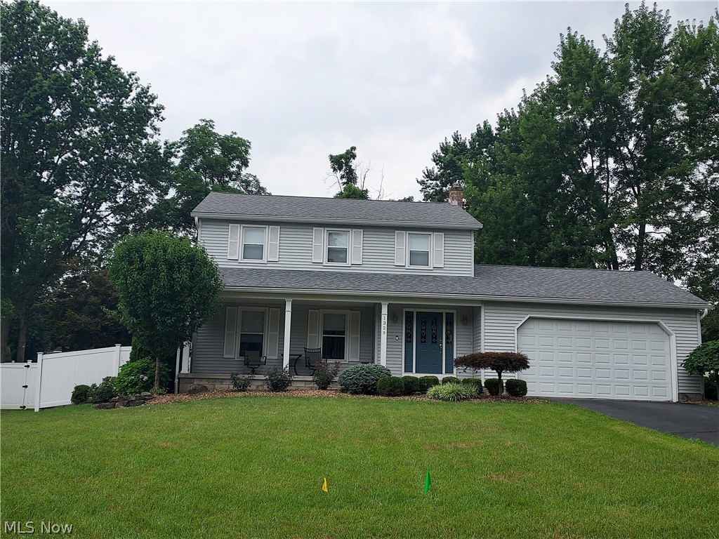 1329 Valley View Drive, Youngstown, OH