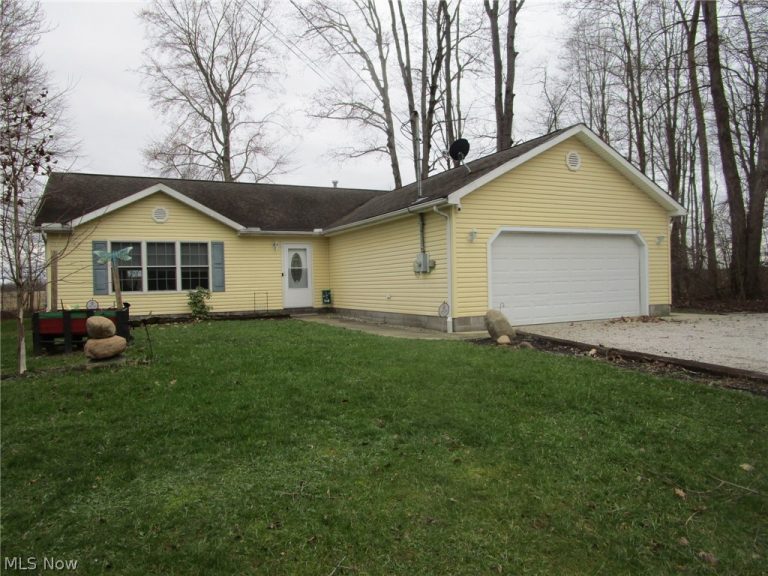 889 Long Shadow Lane, Roaming Shores, OH - Photo 4