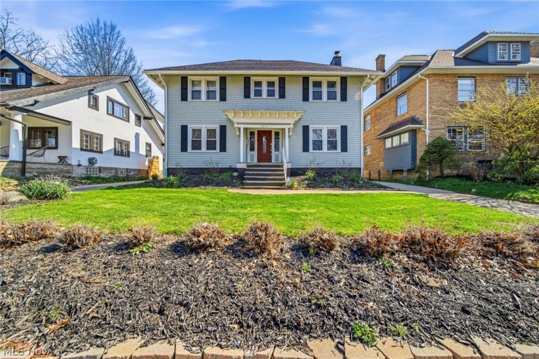 3014 Euclid Heights Boulevard, Cleveland Heights, OH, 44118