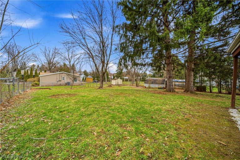 2535 Sears Road, Stow, OH - Photo 6