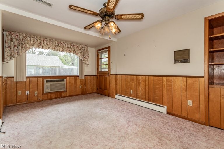 7003 Parmelee Drive, Mentor, OH - Photo 8