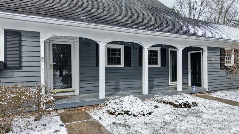 186 Main Street, Hudson, OH - Photo 4