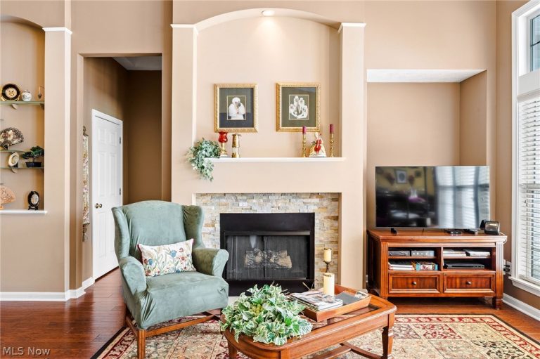 5531 Hideaway Drive, Medina, OH - Photo 3