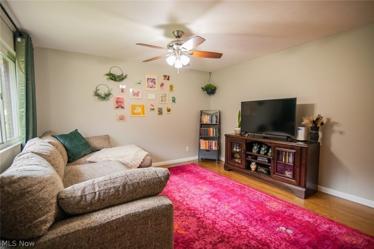 1808 29th Street, Vienna, WV - Photo 3